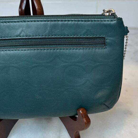 Coach Embossed Signature Logo Leather XL Wristlet Clutch Bag HTF - Picture 6 of 16